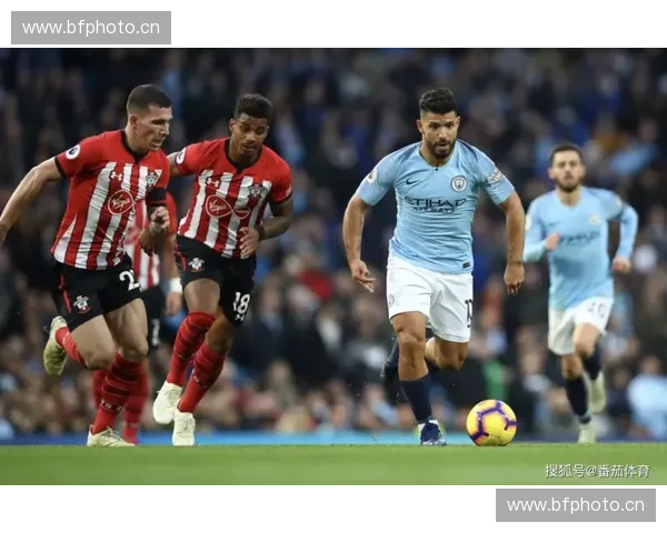 南安普顿足球俱乐部百年历程与英超重生之路全景解析 南安普顿足球俱乐部百年历程与英超重生之路全景解析