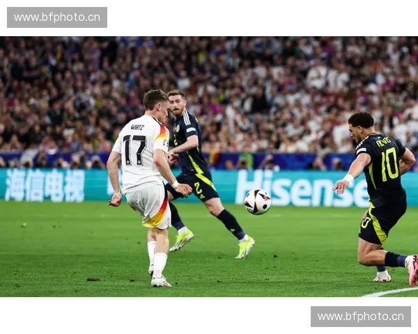 拉齐奥足球俱乐部历史辉煌与未来挑战的双重解析