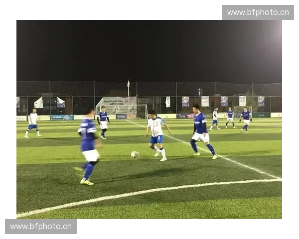 围绕足球联赛官方比赛用球的设计演进与应用趋势全景深度解析研究 围绕足球联赛官方比赛用球的设计演进与应用趋势全景深度解析研究